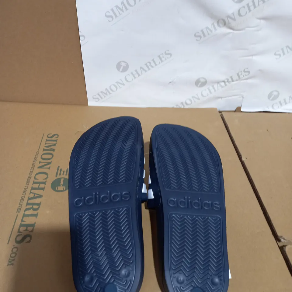 BOXED PAIR OF ADIDAS SLIDERS SIZE 7