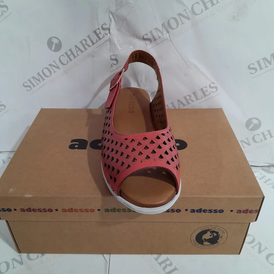 ADESSO SALMON PINK SANDLE - EU 5