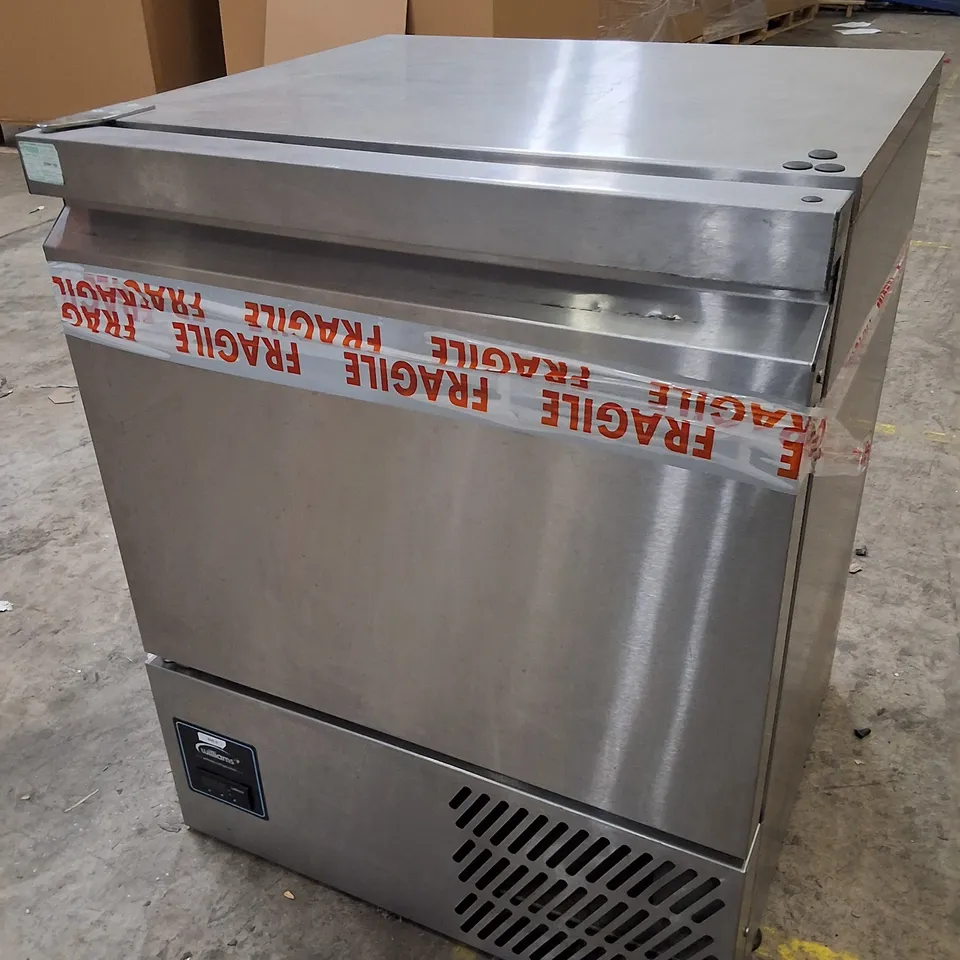 WILLIAMS H5UC HC R2 COMMERCIAL UNDERCOUNTER REFRIGERATOR