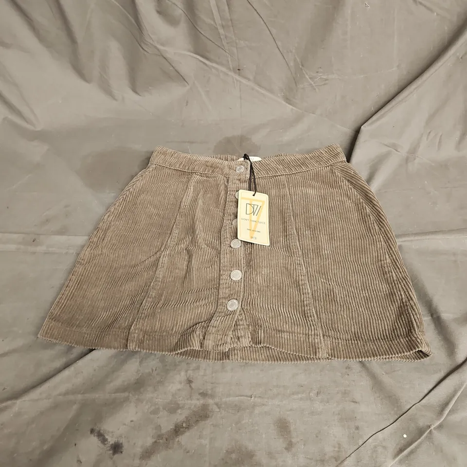 DON'T THINK TWICE BUTTON FRONT CORD MINI SKIRT IN KHAKI SIZE 10