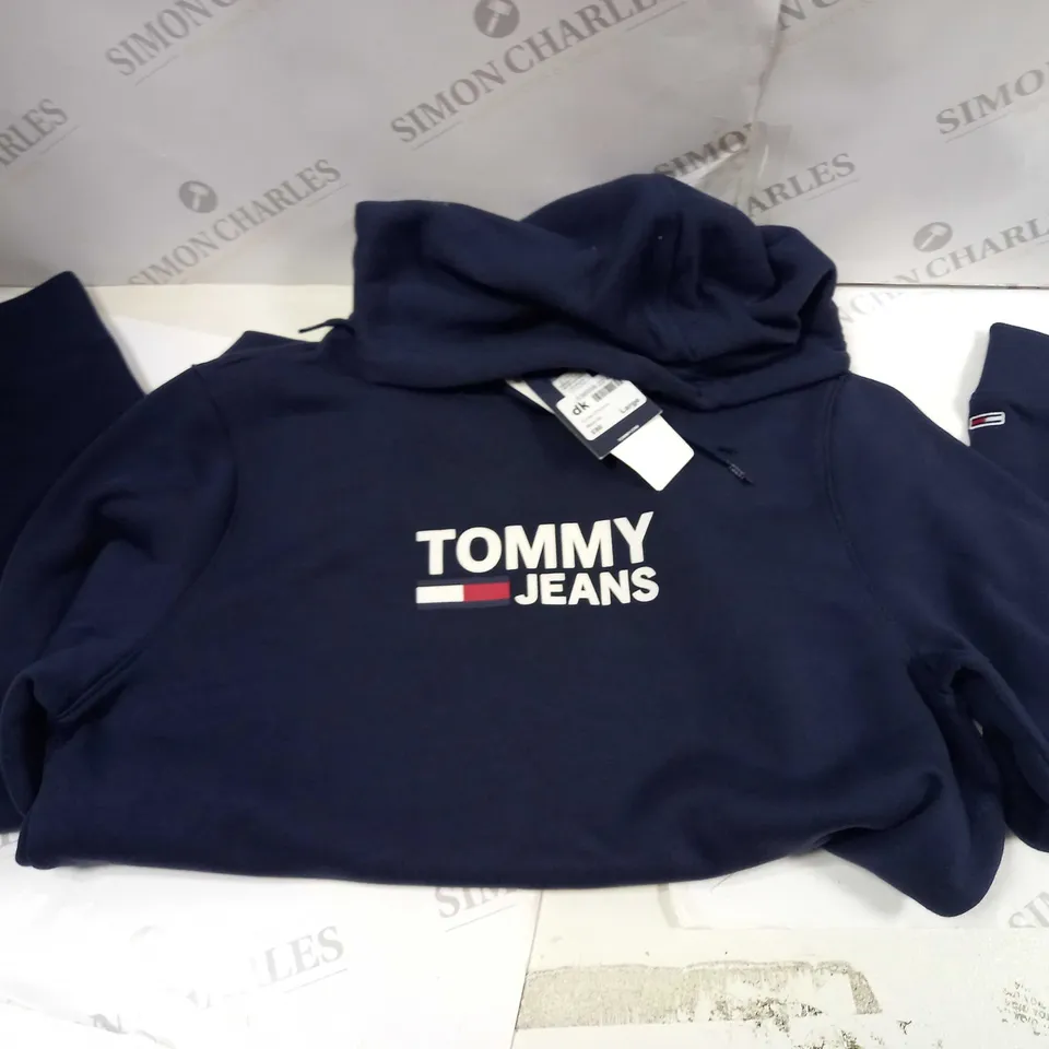 TOMMY JEANS BLACK IRIS HOODIE SIZE LARGE 