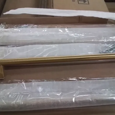 BOXED SET OF 4 MAYFAIR KEYHOLE 25.6CM CENTRE BAR HANDLE 