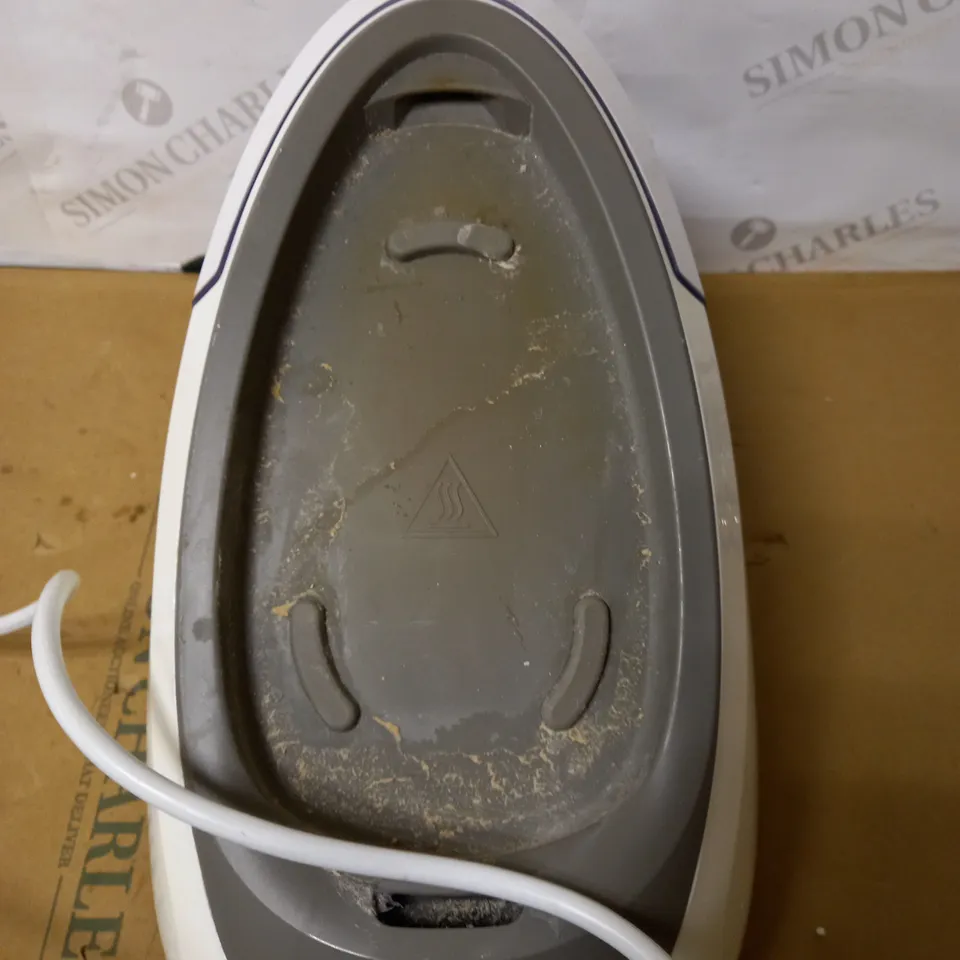 MORPHY RICHARDS SPEED GENERATOR IRON 