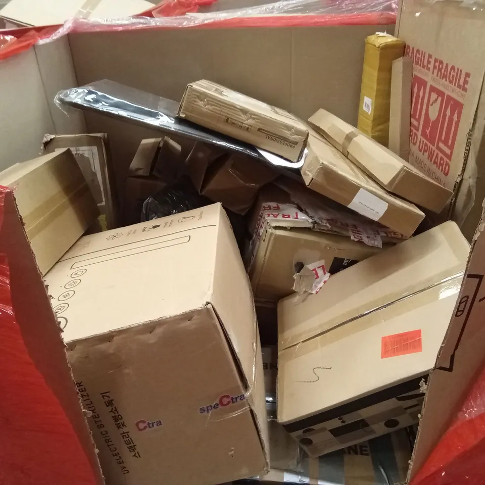 PALLET OF ASSORTED HOUSEHOLD GOODS AND PRODUCTS TO INCLUDE; WATER TABLE, ADULT MOVE TOILET ETC