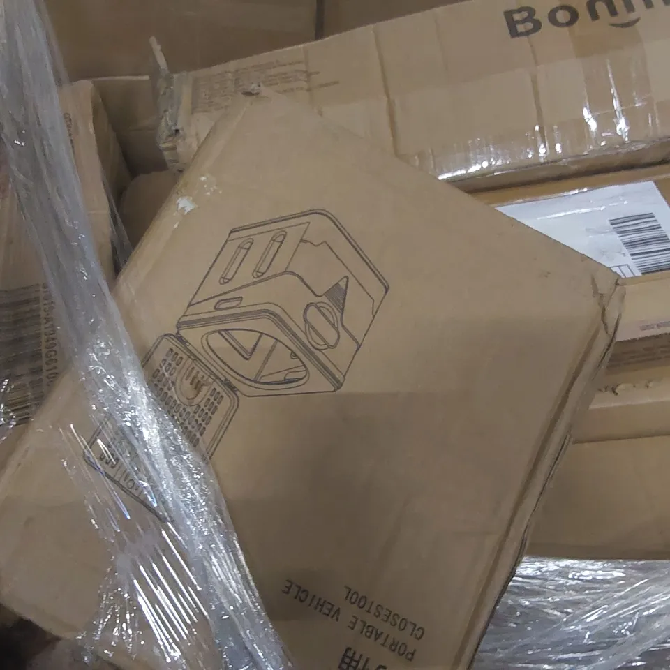 PALLET CONTAINING A LARGE QUANTITY OF ASSORTED ITEMS INCLUDING ARTIFICIAL CHRISTMAS TREES, PORTABLE VEHICLE CLOSTESTOOL ECT