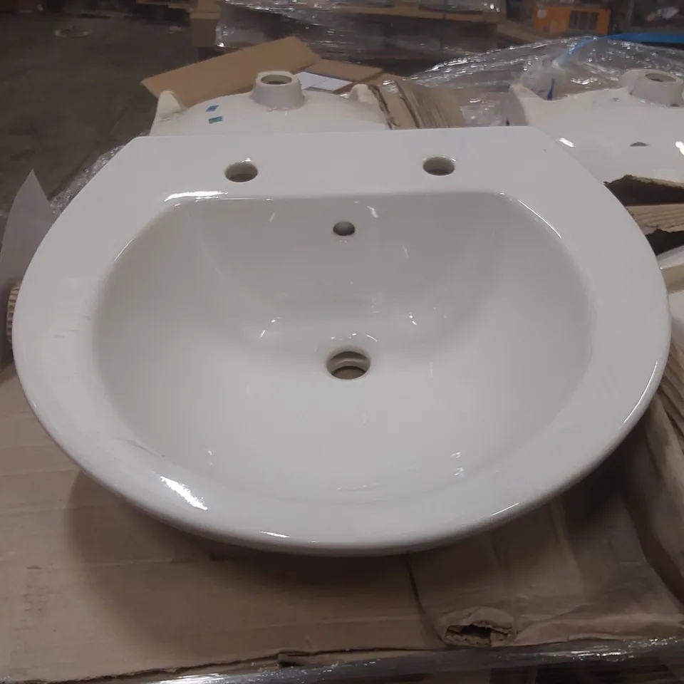 BRAND NEW LECICO ATLAS SEMI RECESSED 55CM BASIN 2TH