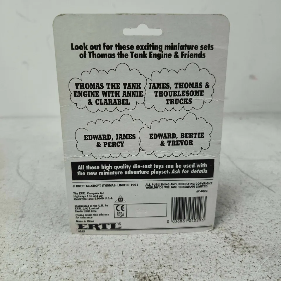 ERTL THOMAS THE TANK ENGINE & FRIENDS MINIATURE DIE-CAST SET WITH ANNIE & CLARABEL