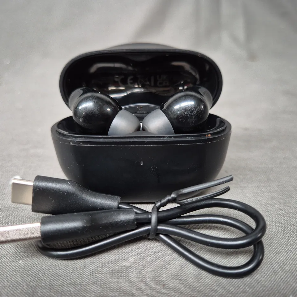 BOXED SOUNDCORE ACTIVE NOISE CANCELLING EARPHONES IN BLACK