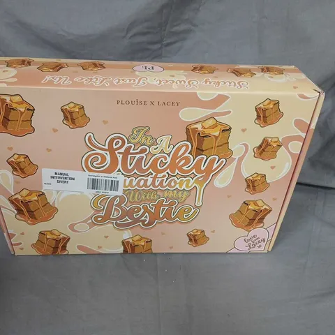 BOXED PLOUISE X LACEY STICKY SITUATION WITH MY BESTIE GIFT SET