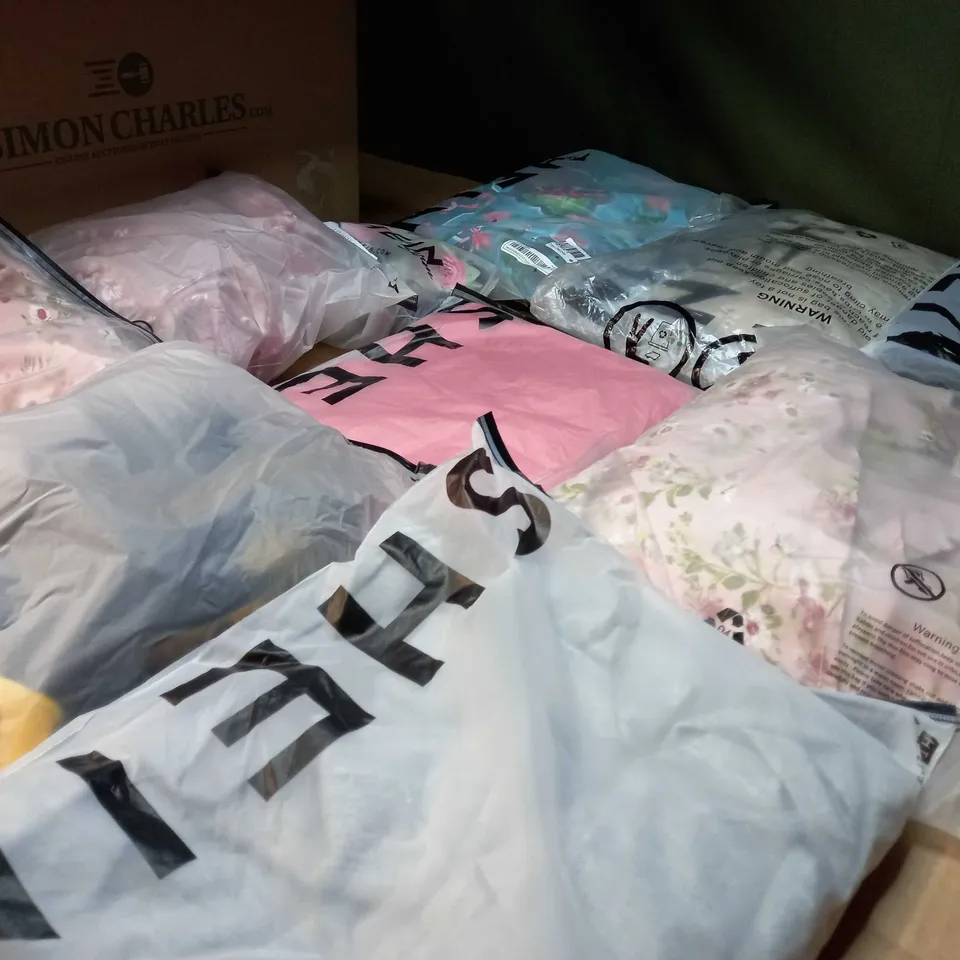 LOT OF APPROX 15 ASSORTED BAGGED SHEIN PRODUCTS