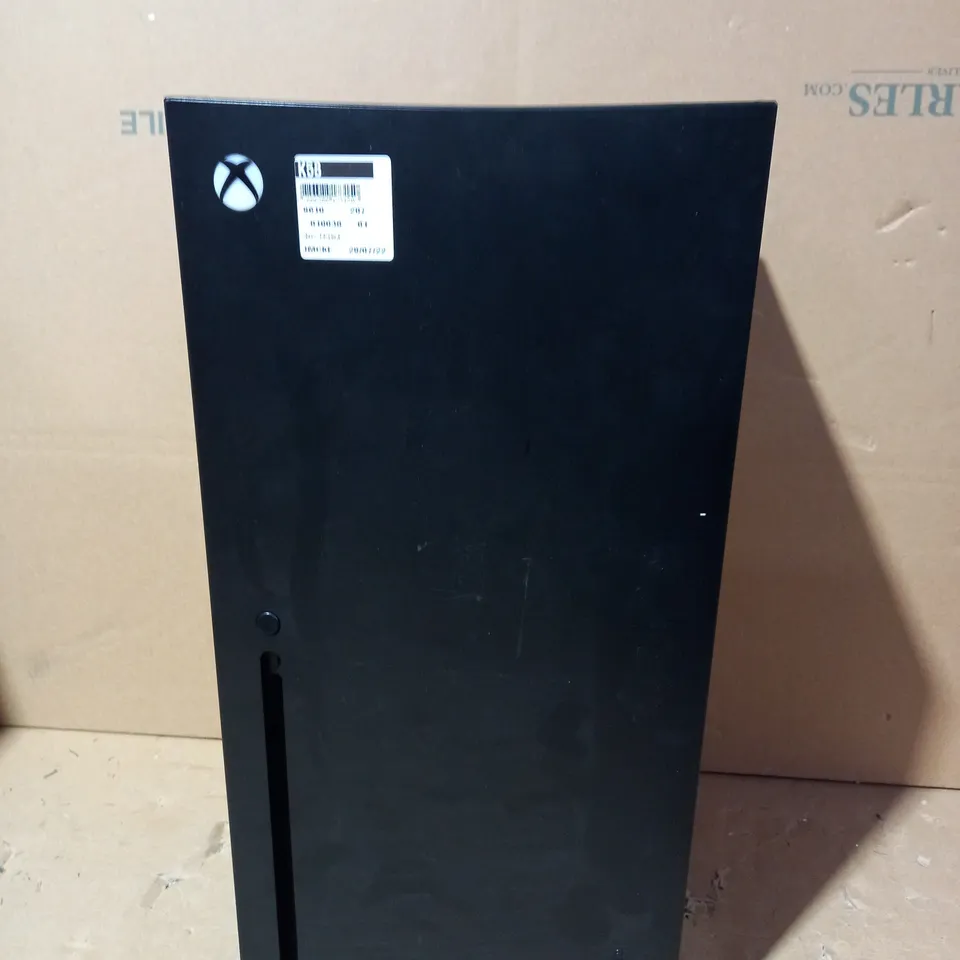 UKONIC XBOX SERIES X REPLICA MINI FRIDGE