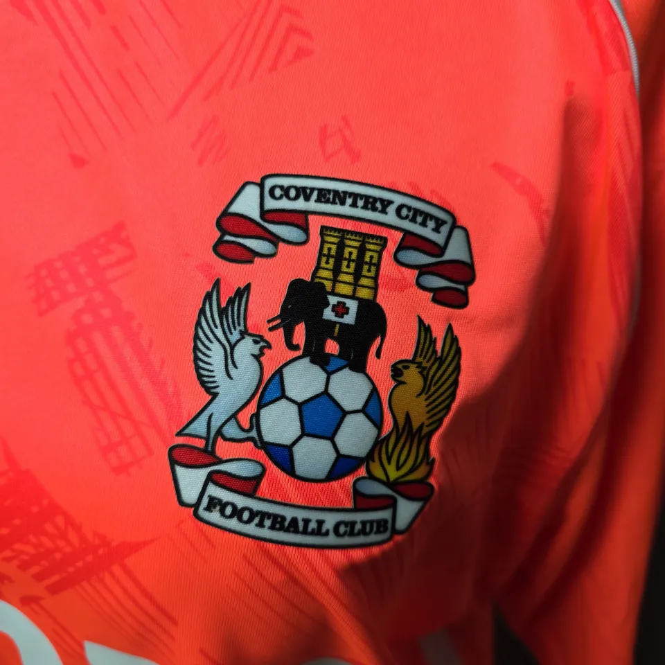 COVENTRY CITY FC FOOTBALL AWAY SHIRT – CORAL/ORANGE – HUMMEL – MONZO SPONSOR – SIGNED, ADULT UK SIZE L