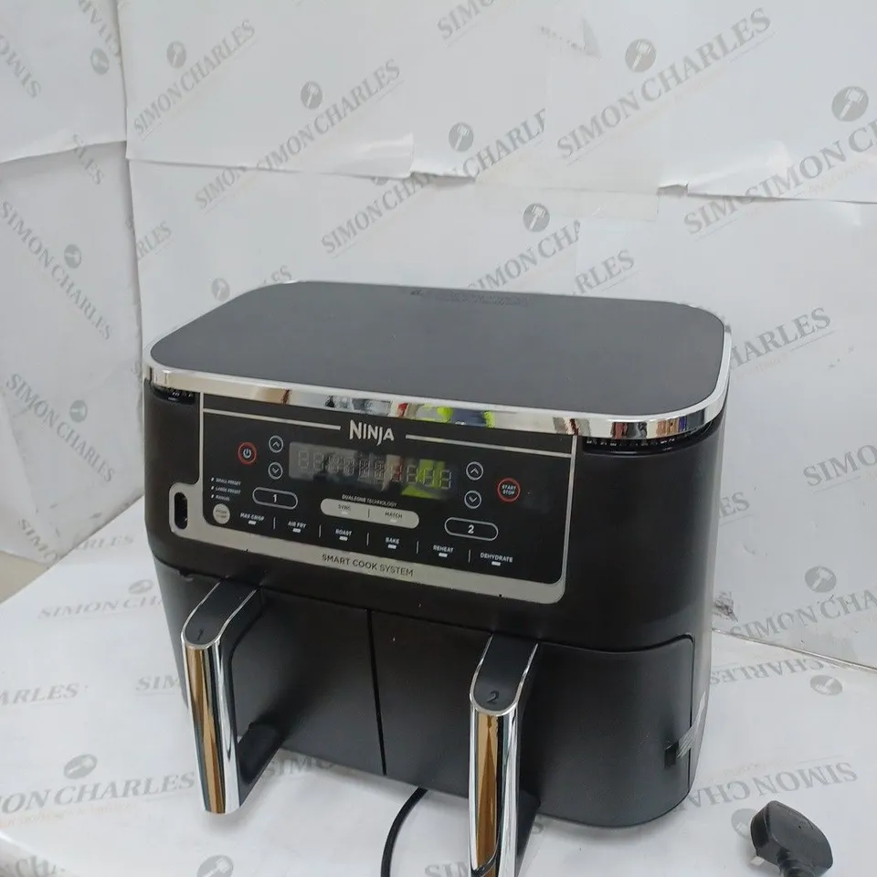 BOXED NINJA DUALZONE AIR FRYER 