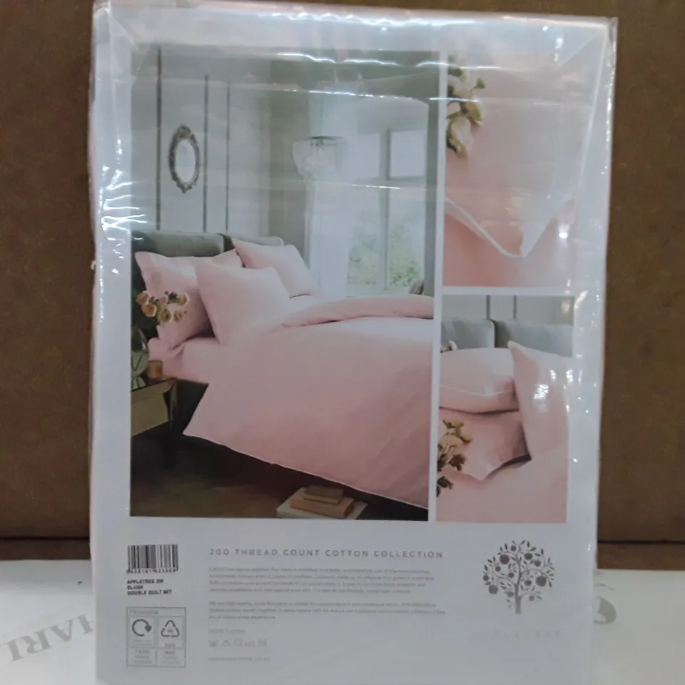 BRAN NEW APPLE TREE DUVET COVER SET - BLUSH (DOUBLE)