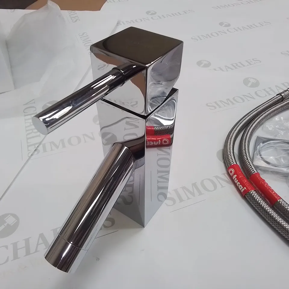 BOXED CALYPSO LUCCA M/BLOCK BASIN TAP WITH CLICK WASTE IN CHROME - 235X155X135MM