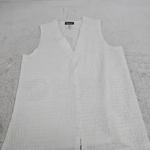 KIM & CO WHITE TEXTURED SLEEVELESS BUTTON-FRONT TOP, UK SIZE S (S/P) – MADE IN CANADA