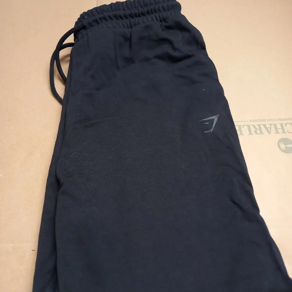 GYMSHARK TRACKSUIT BOTTOMS SIZE M