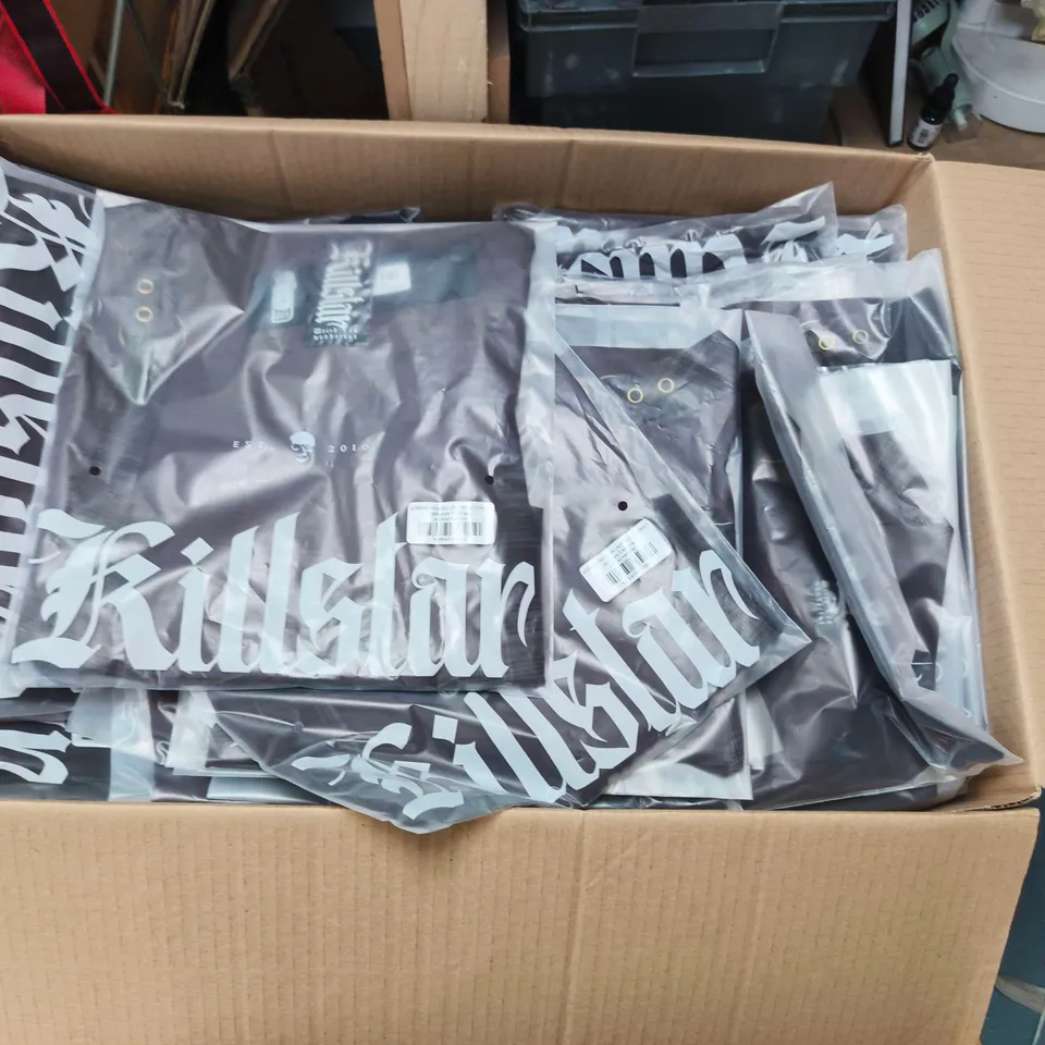 LOT OF APPROXIMATELY 60 BRAND NEW KILLSTAR CLOTHING ITEMS TO INCLUDE DUSK EMPRESS KNIT TOPS AND MORNING MEADOW UNDERBUST CORSETS - VARIOUS SIZES