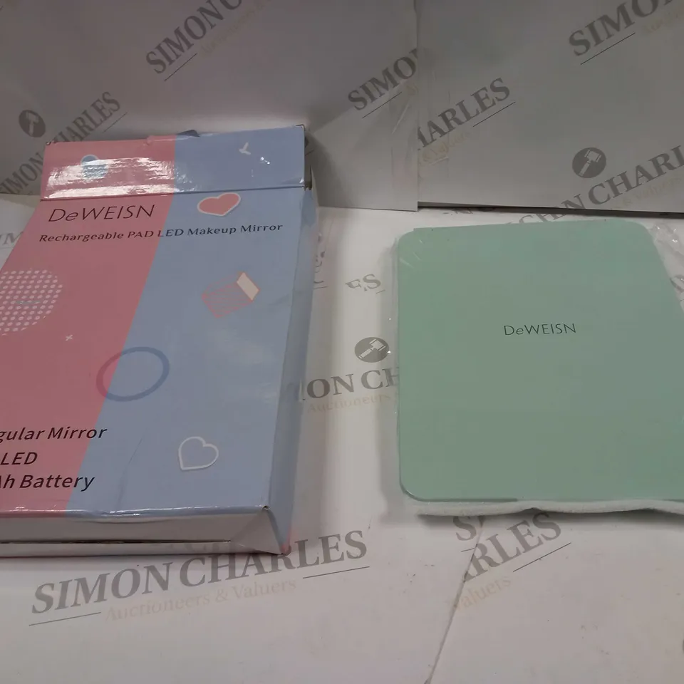 DEWEISN RECHARGEABLE PAD LED MAKEUP MIRROR 