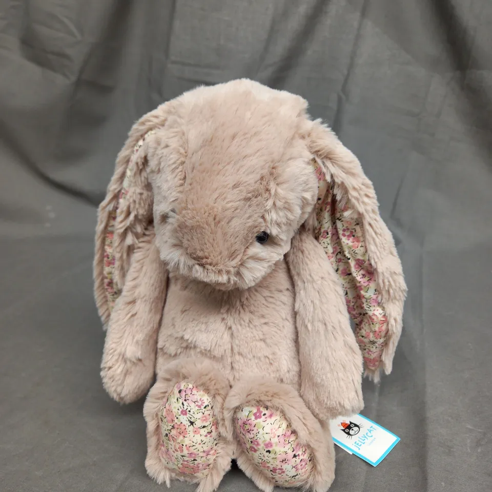 JELLYCAT - I AM ORIGINAL BLOSSOM BEA BEIGE BUNNY