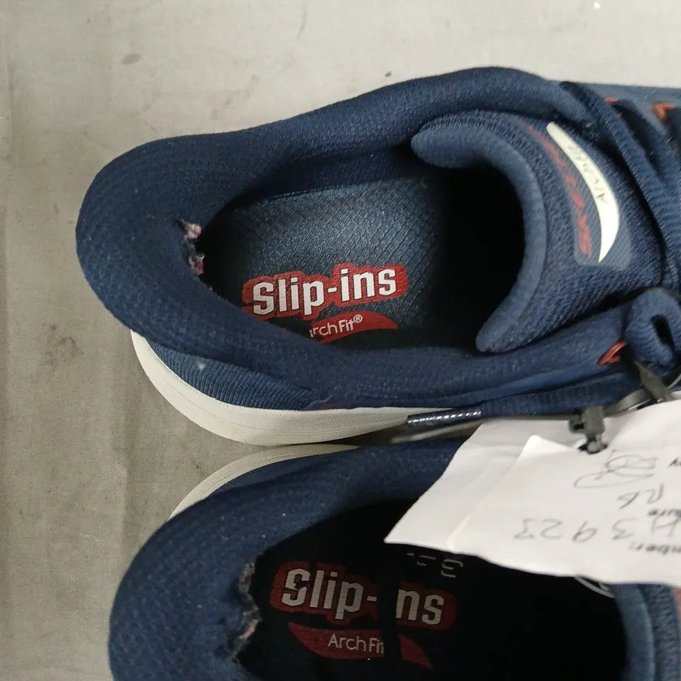 SKECHERS SLIP-INS ARCH FIT TRAINERS – NAVY (VERIFY MODEL)