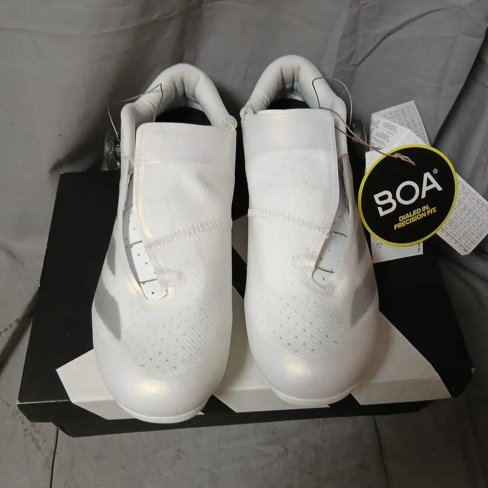 ADIDAS TEMPO 3-STRIPES BOA SHOES – MEN'S WHITE CYCLING SHOES, UK 6 (US 6.5)
