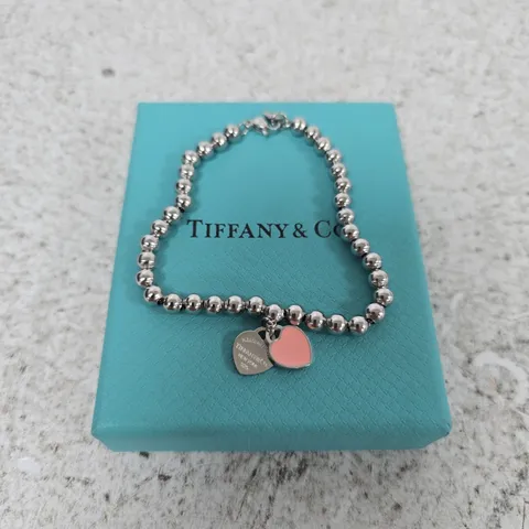 TIFFANY & CO-INSPIRED BEAD BRACELET WITH HEART CHARMS