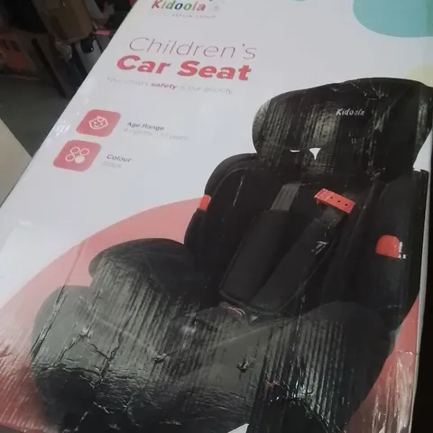 BOXED KIDOOLA CHILDREN'S CAR SEAT