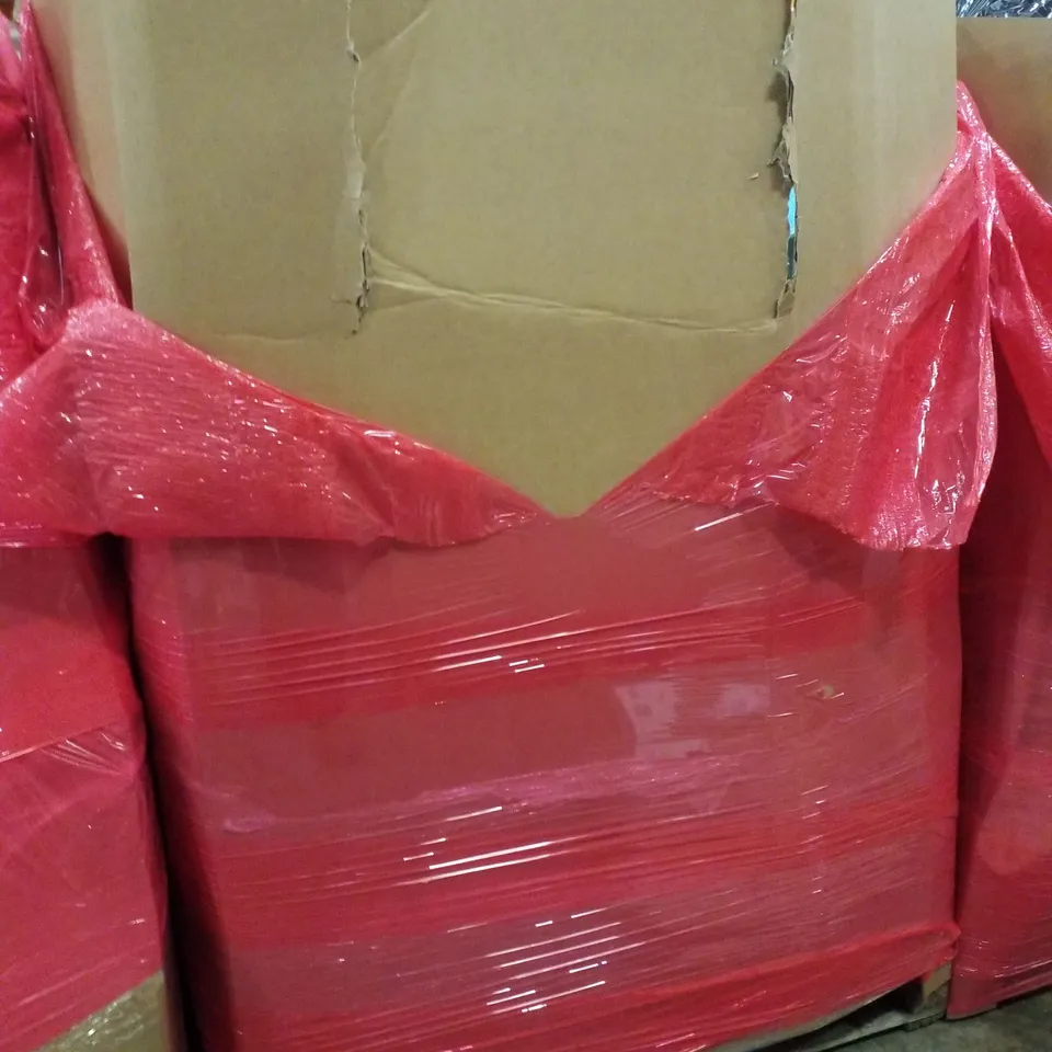 PALLET CONTAINING ASSORTED PRODUCTS INCLUDING FOLDING STOOL, CLOTHES DRYING RACK, ICE BATHTUB, TOILET SEAT & PRESSURE MATTRESS 8"