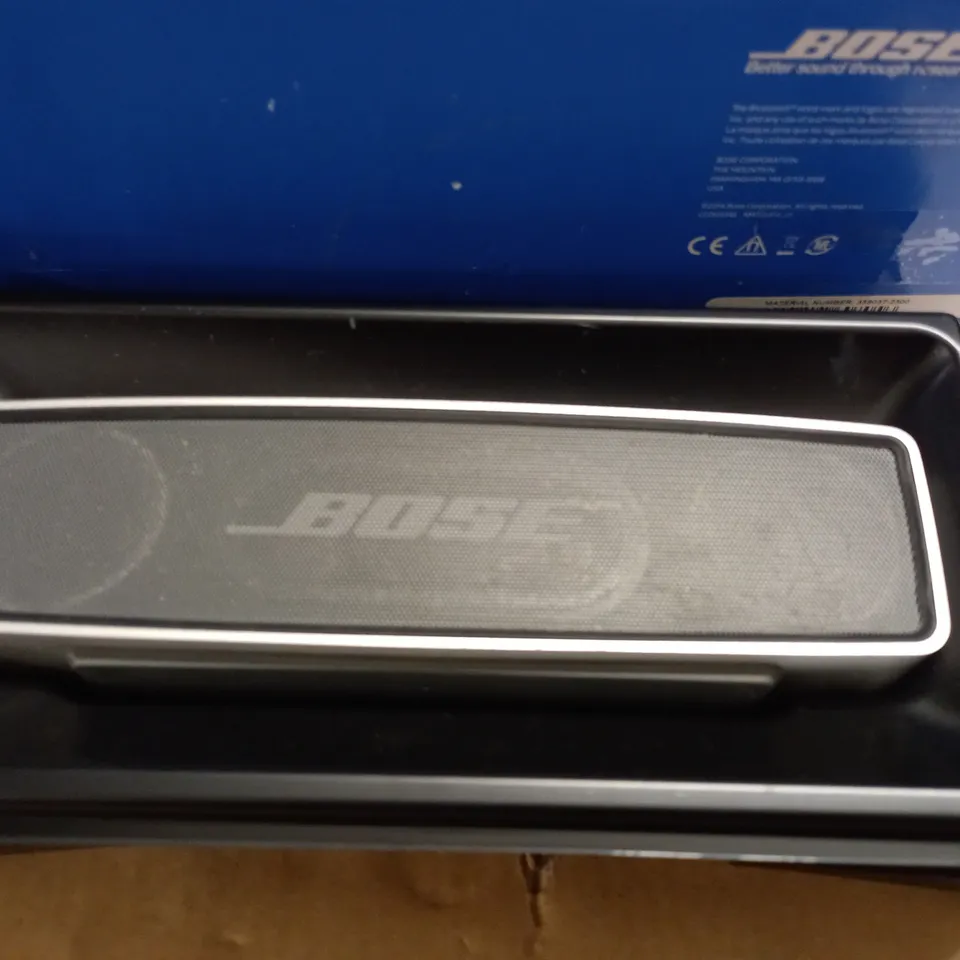BOXED BOSCH SOUNDLINK MINI BLUETOOTH SPEAKER