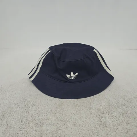 ADIDAS BUCKET HAT BLUE