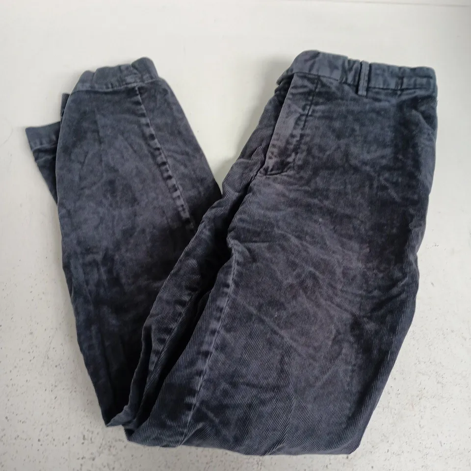 HACKETT CORD TROUSERS IN MIDNIGHT BLUE - 32R