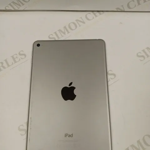 APPLE IPAD MINI 4