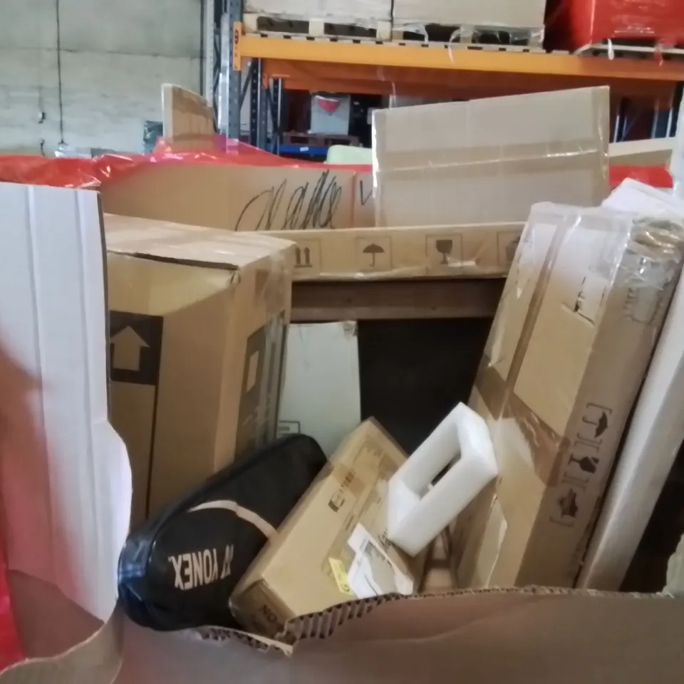 PALLET OF ASSORTED HOUSEHOLD GOODS AND PRODUCTS TO INCLUDE;PORTABLE FAN HEATER,BOOSTER SEAT,POOL CUE 