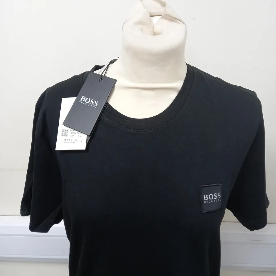 HUGO BOSS LOGO BLACK T-SHIRT SIZE M
