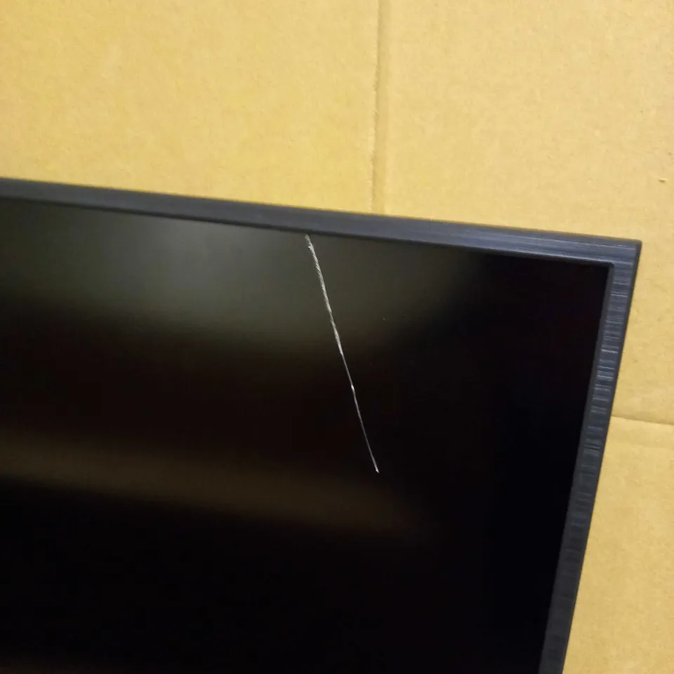 SAMSUNG ESSENTIAL MONITOR S33A