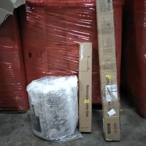 PALLET OF ASSORTED PRODUCTS AND HOUSEHOLD GOODS TO INCLUDE;CLOTHES DRYING RACK,RETRACTABLE SAFETY GATE,LARGE AREA RUG