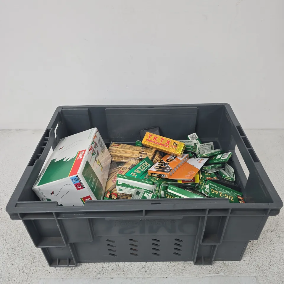 APPROXIMATELY 30 ASSORTED ITEMS INCLUDING SWAN MENTHOL EXTRA SLIM FILTER TIPS, EXCELLTEC AAA BATTERIES AND ZIG ZAG ROLLING PAPERS