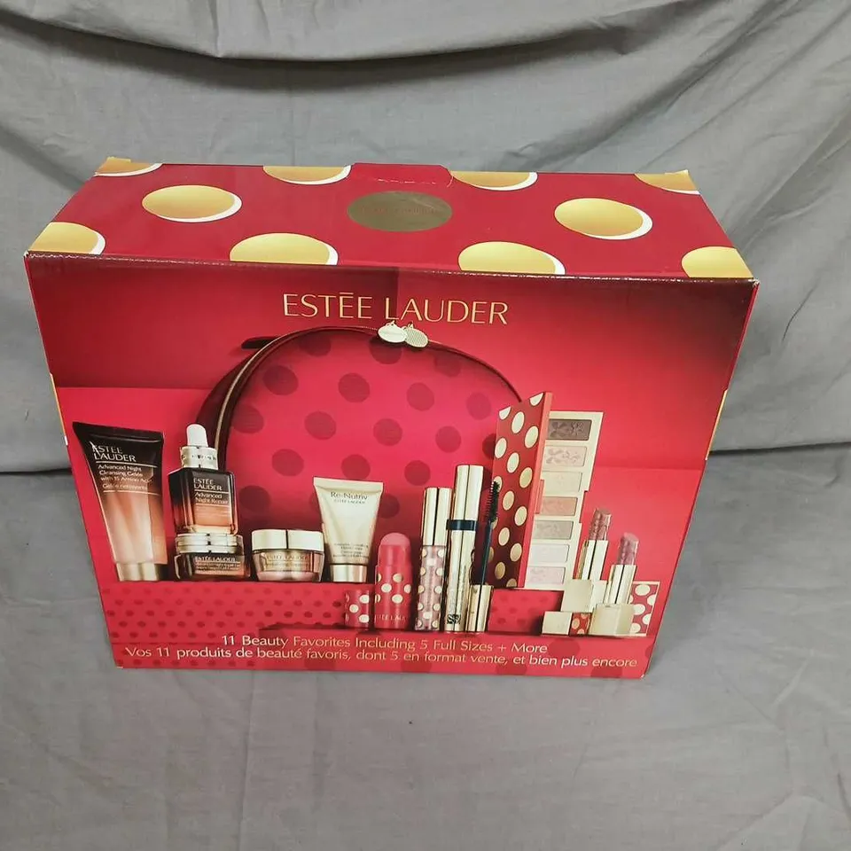BOXED ESTEE LAUDER 11 BEAUTY FAVOURITES GIFT SET