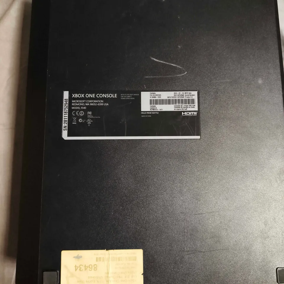 XBOX ONE CONSOLE – MODEL 1540, BLUE
