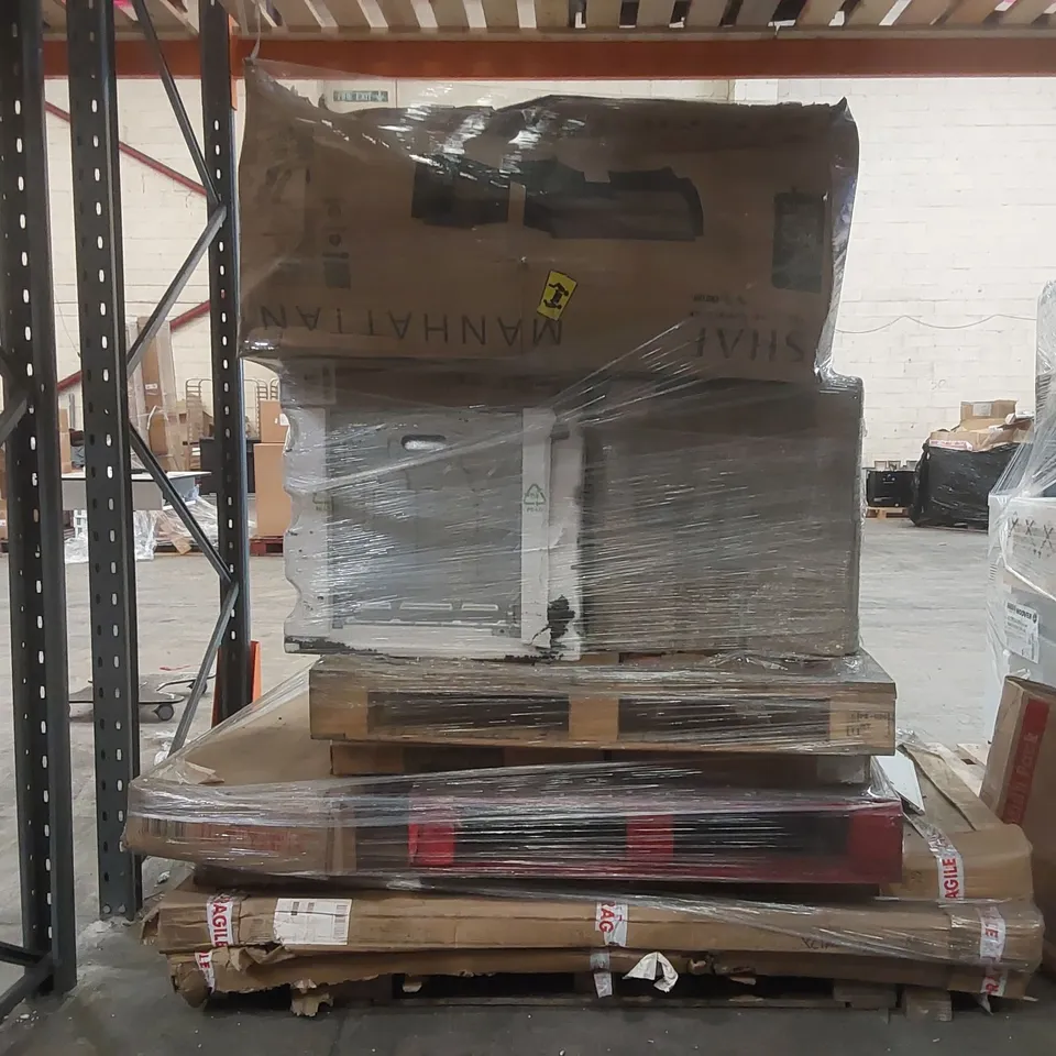 PALLET CONTAINING A LARGE QUANTITY OF ASSORTED ITEMS INCLUDING: HISENSE OVEN, FURNITURE PARTS ECT