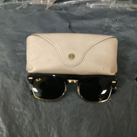 BOXED RAYBAN AVIATOR LARGE METAL SUNGLASSES