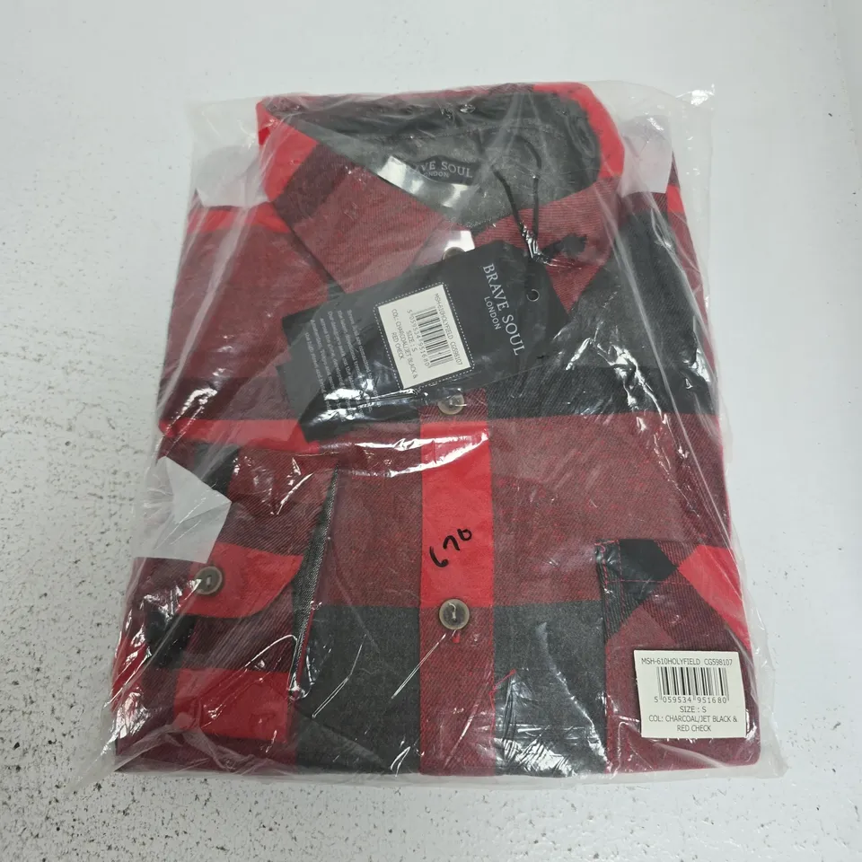 BAGGED BRAVE SOUL CHECK SHIRT IN BLACK/RED - SMALL