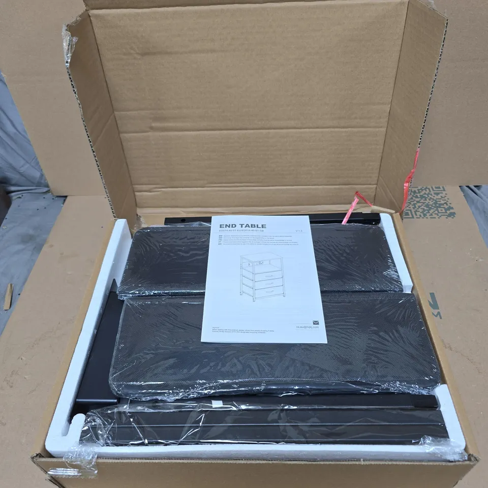 END TABLE 44.5 X 34.5 X 12.5CM BOXED WITH MANUAL