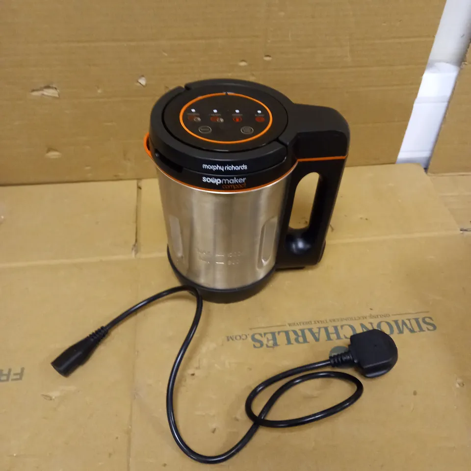 MORPHY RICHARDS COMPACT SOUP MAKER 