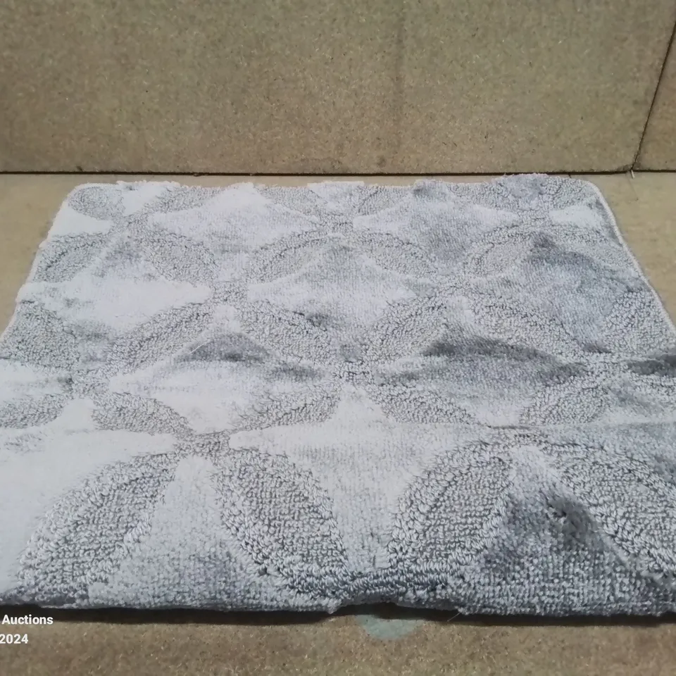 BRAND NEW PACO HOME GREY TALLIN RUG- SIZE 70CM X 120CM
