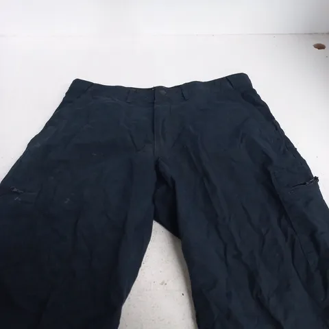 M&S COLLECTION MEN'S NAVY SHORTS, UK WAIST 34 (86CM)
