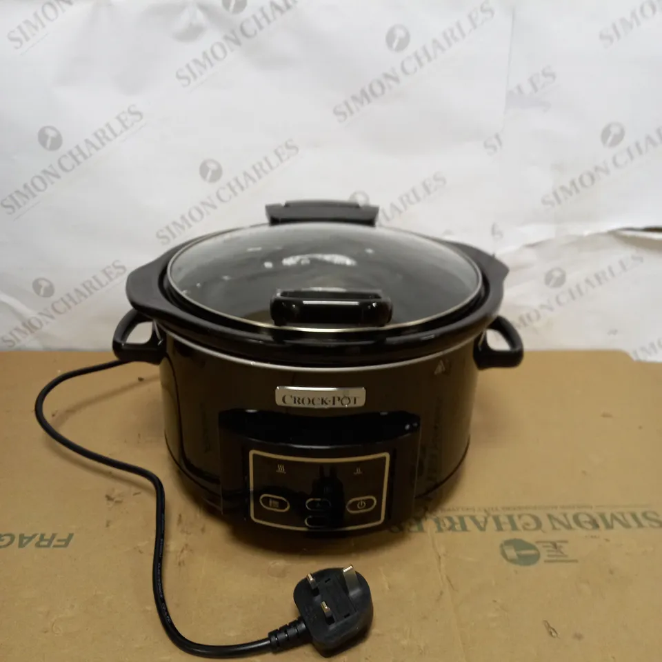 CROCK POT SLOW COOKER 