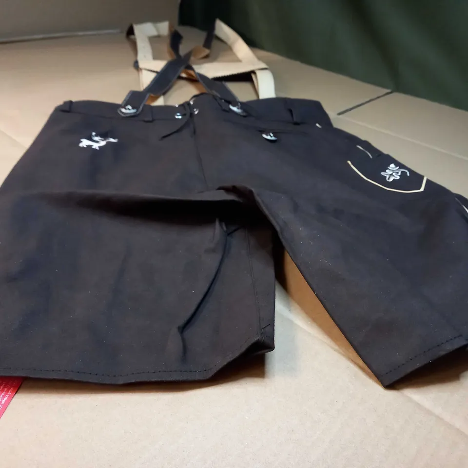 BAVARIAN LAND LEDERHOSEN SHORTS  - SIZE W32