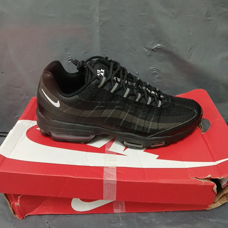 BOXED PAIR OF NIKE AIR MAX 95 UL TRAINERS - 8